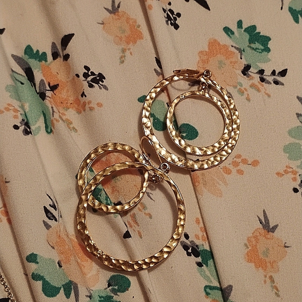 Gold plated vintage earrings